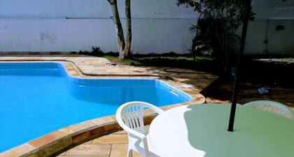 Large house with pool, garden and barbecue 5 minutes from Congonhas