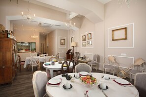 Daily buffet breakfast (EUR 10 per person)