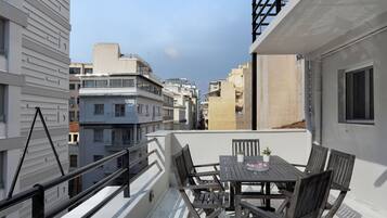 Penthouse | Terrace/patio