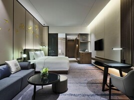 In-room safe, desk, blackout drapes, soundproofing