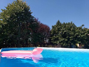 Piscine extérieure (ouverte en saison)