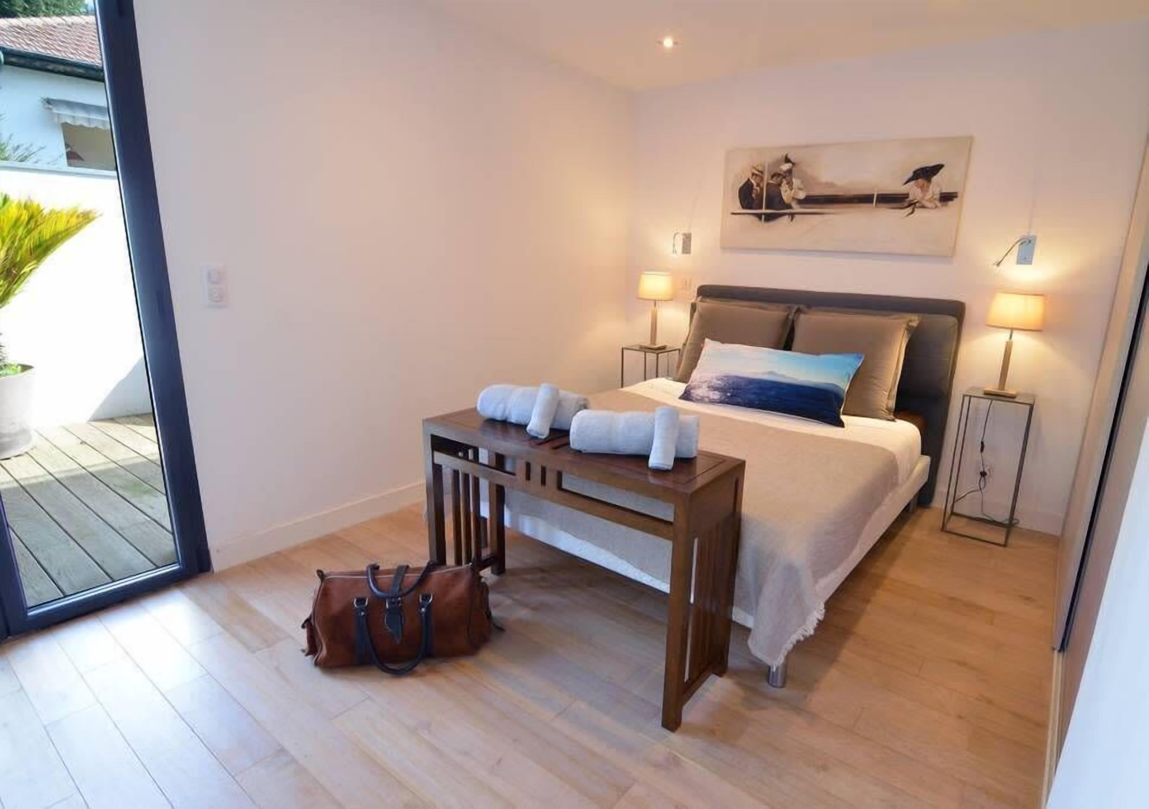 4 bedrooms, iron/ironing board, travel crib, WiFi
