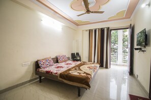 Free WiFi, bed sheets - Gopi Dham (Rishikesh)