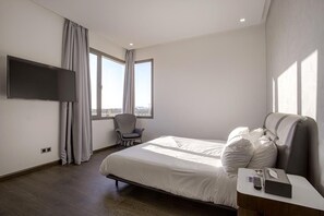 Deluxe Villa, 6 Bedrooms, Private Pool | 6 bedrooms, premium bedding, in-room safe, blackout drapes