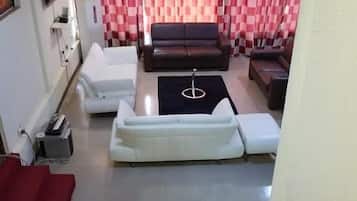 Ruang istirahat di lobi