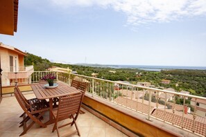 Apartment, 3 Bedrooms | Terrace/patio - Quadrilocale Suaredda Panorama (San Teodoro)