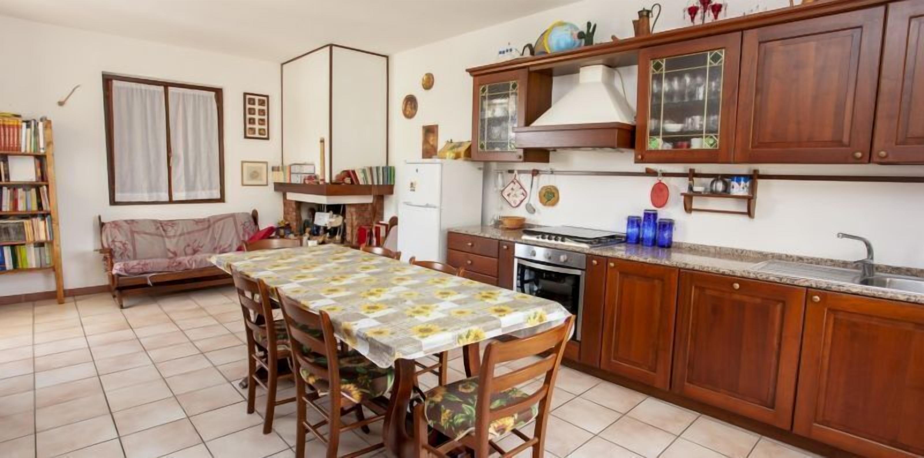 Apartment, 2 Bedrooms | In-room dining