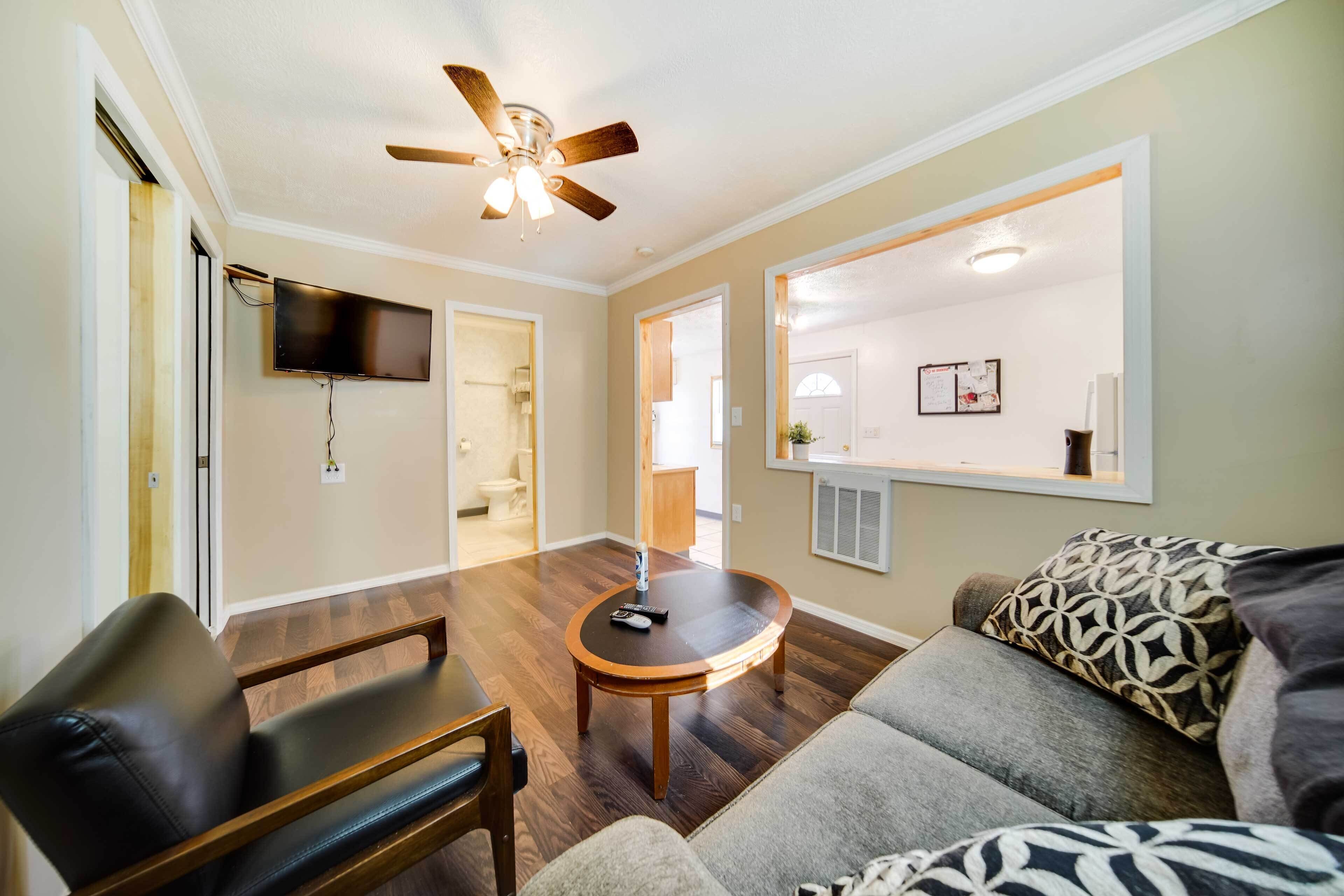 Geneva-on-the-Lake Vacation Rental | 2BR | 1BA | 600 Sq Ft | 1 Step for Access