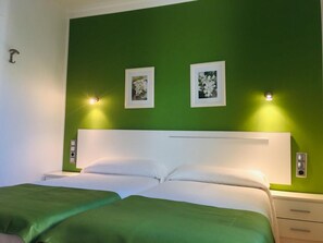 Minibar, Zimmersafe, schallisolierte Zimmer, kostenloses WLAN