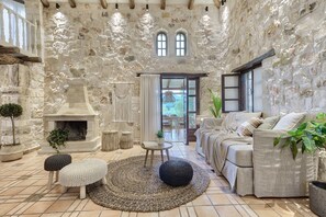 Televisión de pantalla plana, reproductor de DVD