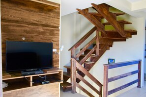 Interior - 250 METERS FROM MARISCAL BEACH (Bombinhas)