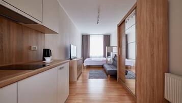 Studio (Elephant) | Iron/ironing board, free WiFi, bed sheets