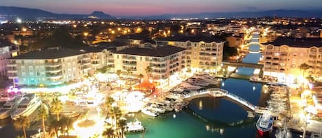 Marina