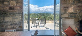 Kipos, Pano Apartment on the outskirts of Kamilari (Metochi)