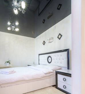 Apartment | Iron/ironing board, free WiFi, bed sheets
