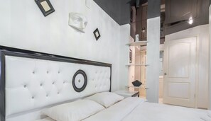 Apartment | Iron/ironing board, free WiFi, bed sheets