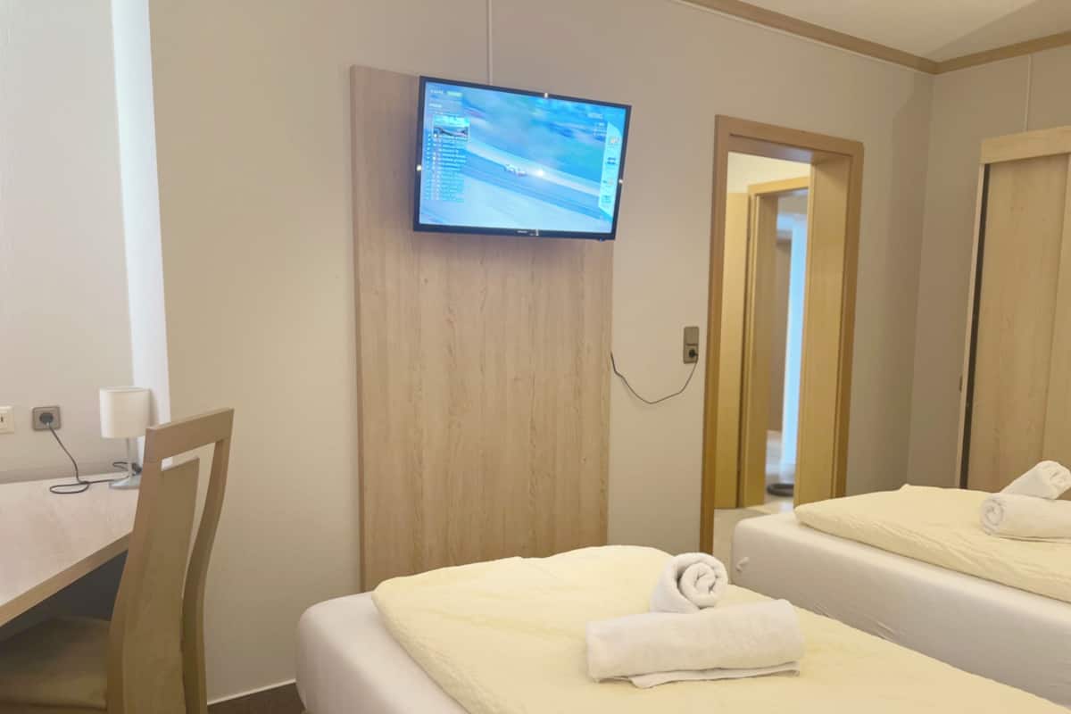 Comfort Twin kamer | Een bureau, geluiddichte muren, gratis wifi, beddengoed