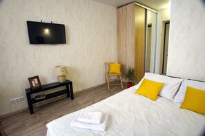 公寓 | 办公桌、免费婴儿床、旅行婴儿床、免费 WiFi