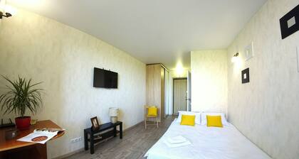 Flatsis Apartment Tselinogradskaya 54A