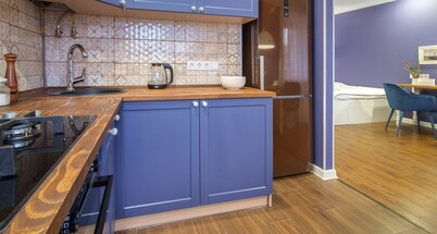 Flatsis Apartment August 23