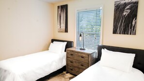 3 bedrooms, free WiFi, bed sheets