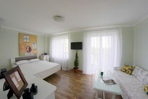 公寓, 露台 | 1 多间卧室、熨斗/熨衣板、免费婴儿床、旅行婴儿床