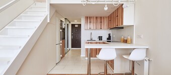 Flatsis Apartment Dudinskaya 1A