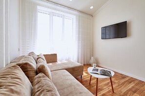Apartamento (Fleur-de-Lys) | Área de estar | TV de tela plana