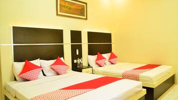 Suite familiar | Escritorio, wifi gratis y ropa de cama