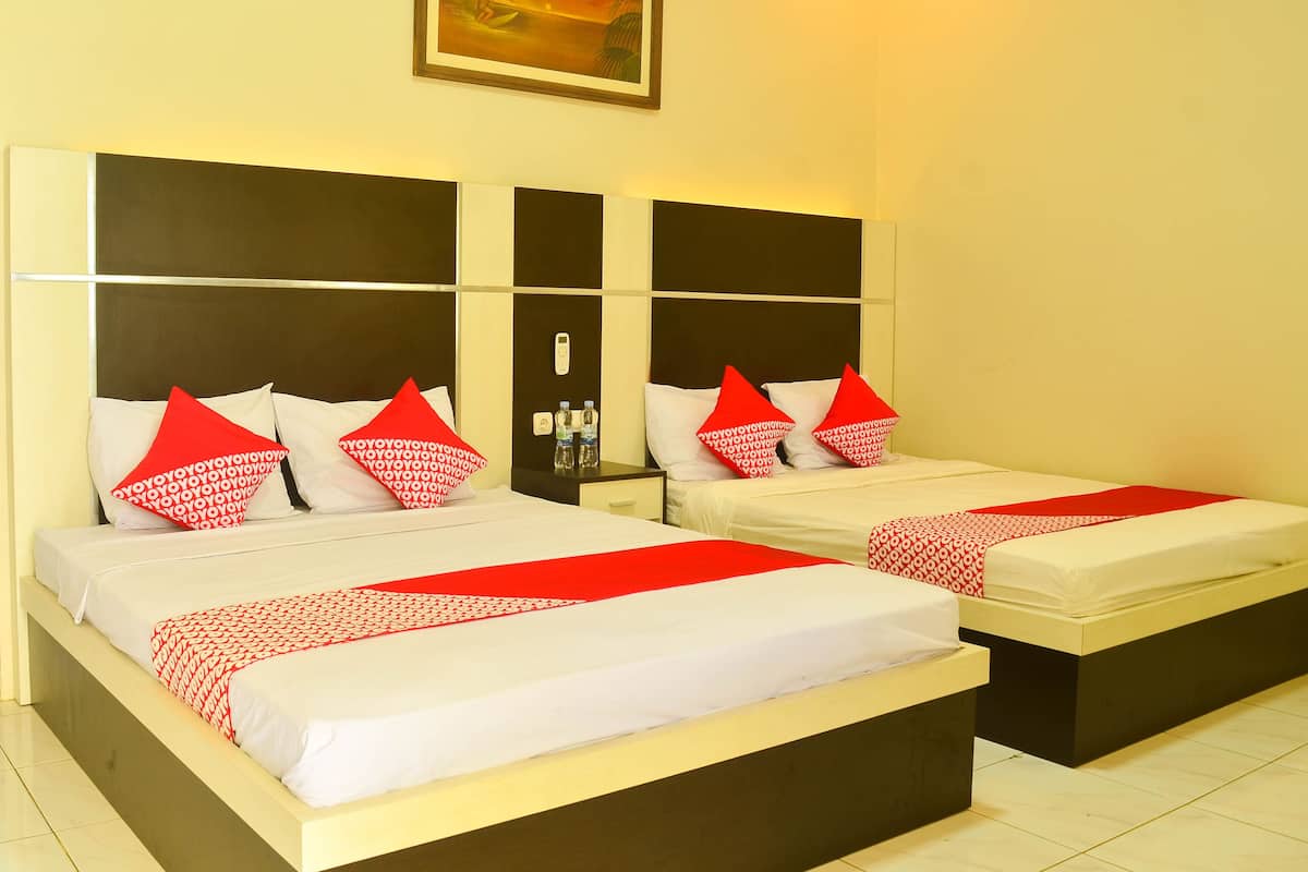 Family Suite | Desk, free WiFi, bed sheets