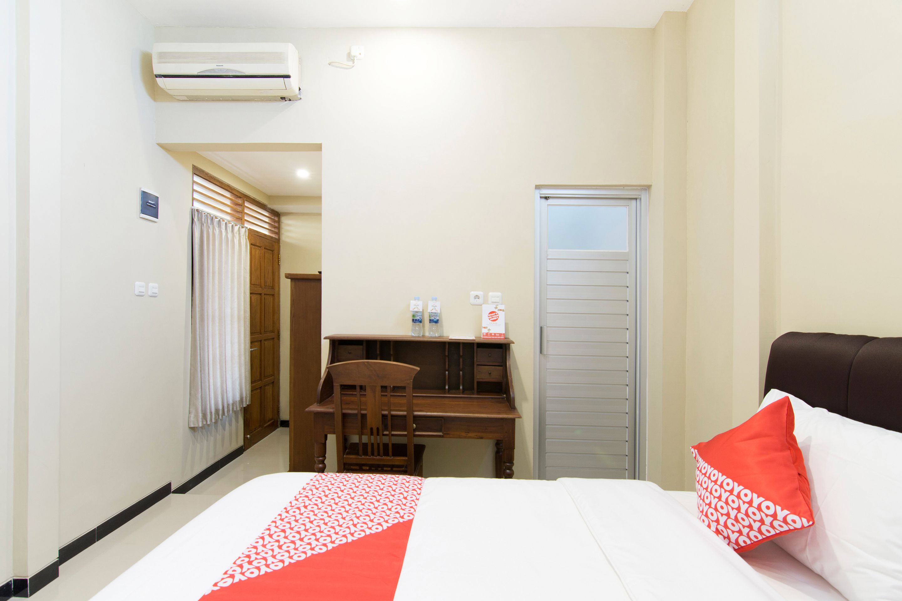 Foto - SUPER OYO 890 Dewi Fortuna Guest House