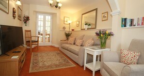 Télévision, cheminée