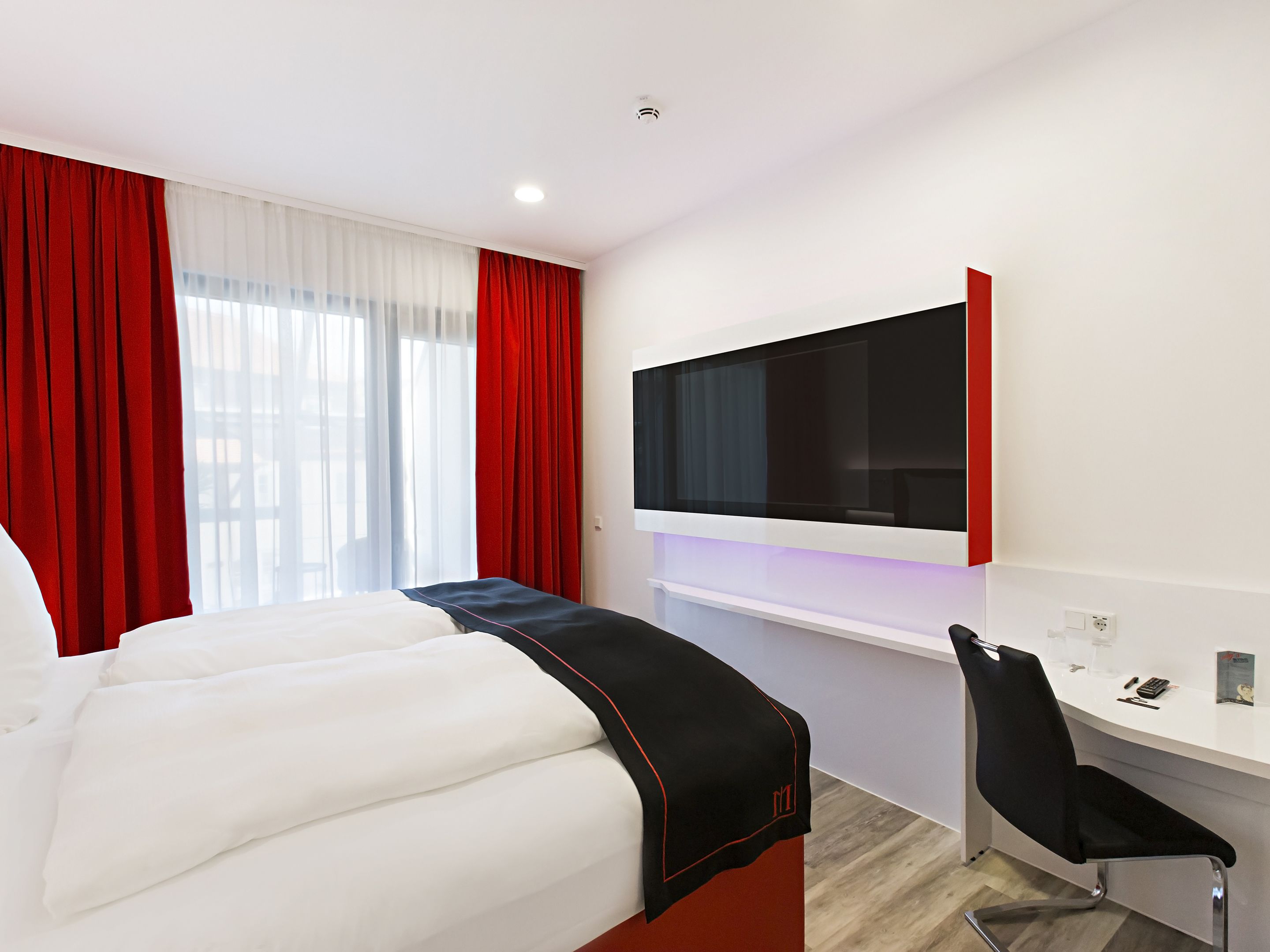 deluxe room (dormero) | 1 bedroom, hypo-allergenic bedding, free minibar items, in-room safe