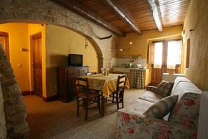 Apartment, Ground Floor (Basilico) | Private kitchenette