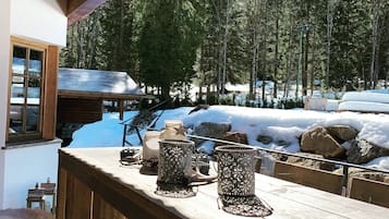 Exclusive Chalet | Terrace/patio