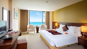 Desk, free WiFi, bed sheets - Muong Thanh Nha Trang Apartment (Nha Trang)