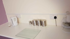 Unclassified image, 5 of 22, button - Optimum living (Leicester)