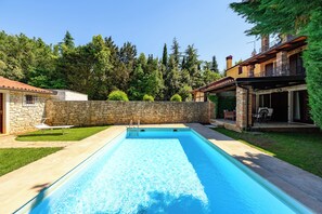 Outdoor pool - ANTHONY rural villa with private swimming pool (Materada)