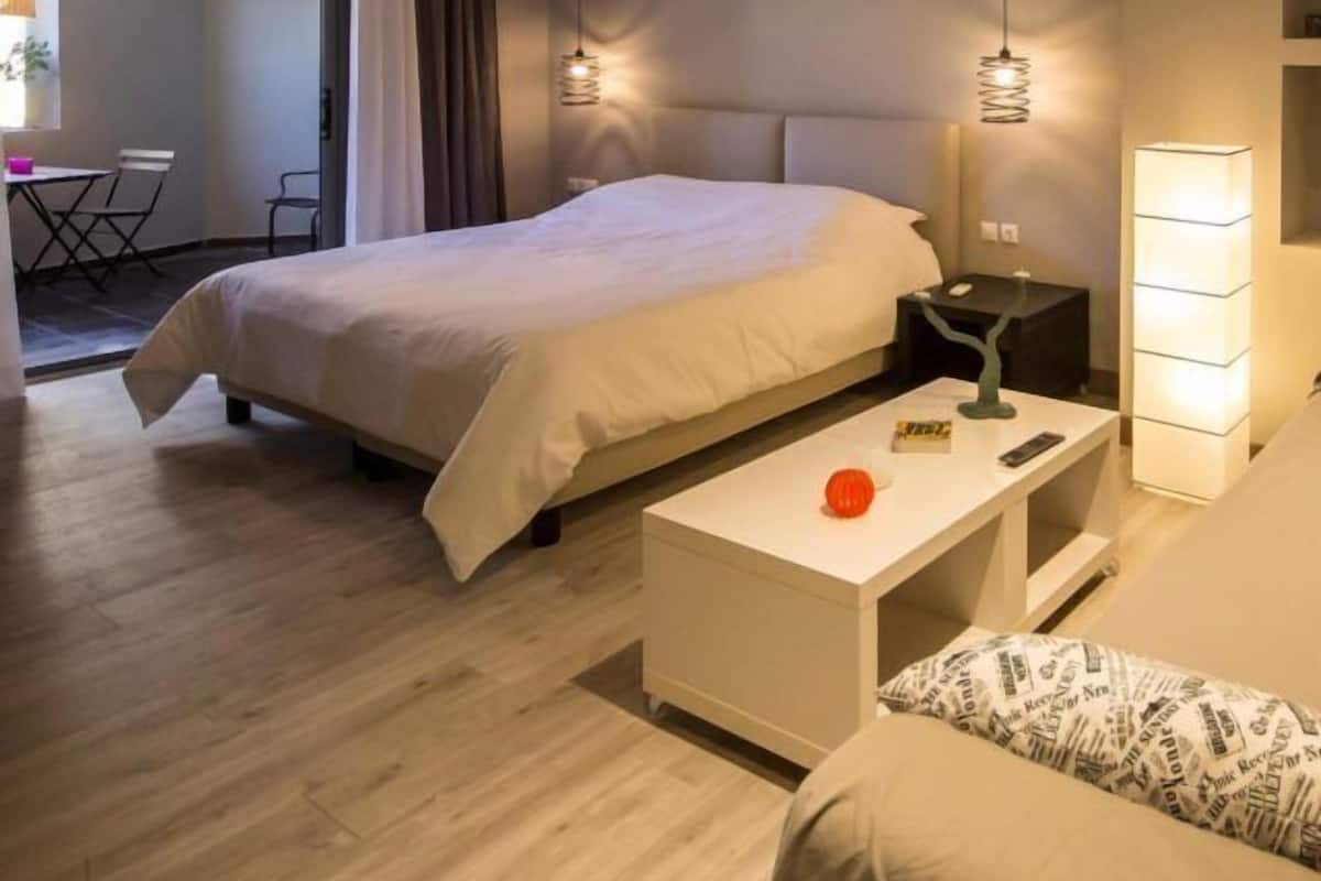 Appartement, uitzicht op tuin (103) | 1 slaapkamer, luxe beddengoed, individueel gedecoreerd