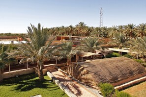 Property grounds - Mraguen Hotel (Adrar)