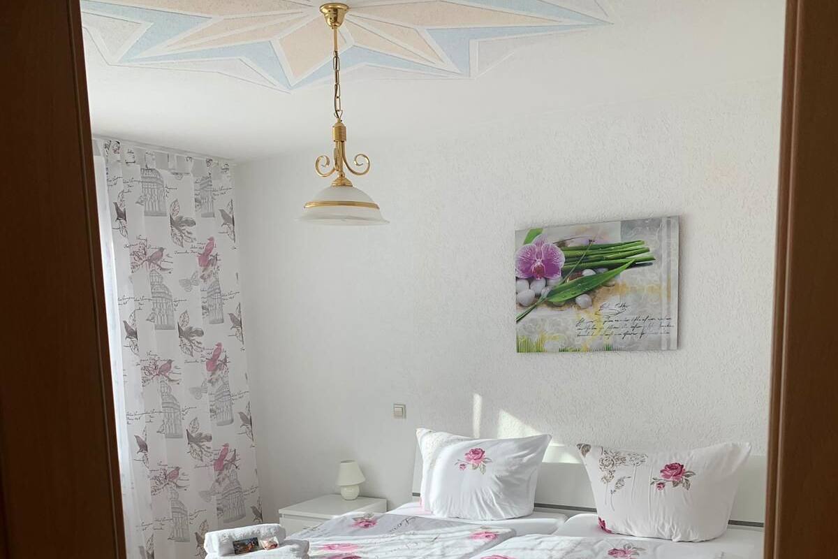 Double or Twin Room (5) | In-room safe, iron/ironing board (on request), cots/infant beds