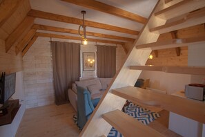 奢華小木屋, 山景 | 客廳 | 平面電視