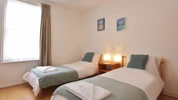 Cottage, Multiple Beds | 2 bedrooms, free WiFi, bed sheets