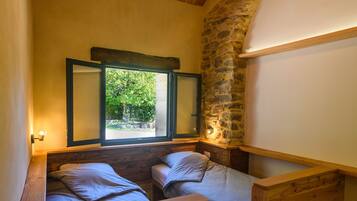 Traditioneel appartement | Luxe beddengoed, individueel gedecoreerd, individueel gemeubileerd