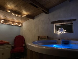 Flachbildfernseher, Kamin