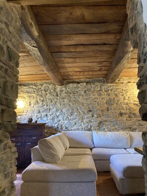 Flachbildfernseher, Kamin