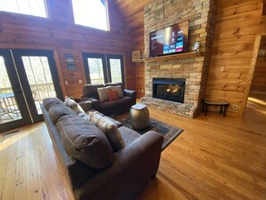 Télévision, baby-foot