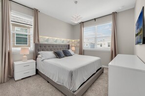 9 habitaciones, tabla de planchar con plancha y wifi 