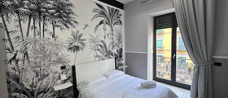 Habitación doble superior | Ropa de cama de alta calidad, colchones viscoelásticos, minibar