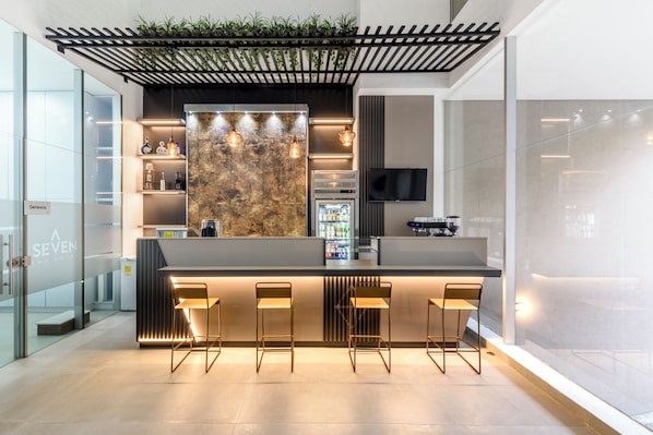 Bar (en el alojamiento)